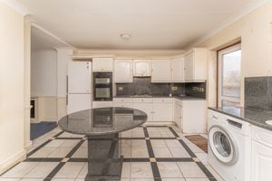 Photo 16- click for photo gallery